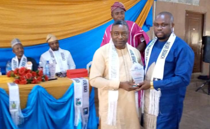 AAUA Alumni Association Honours Ondo NUJ Chairman Leke Adegbite