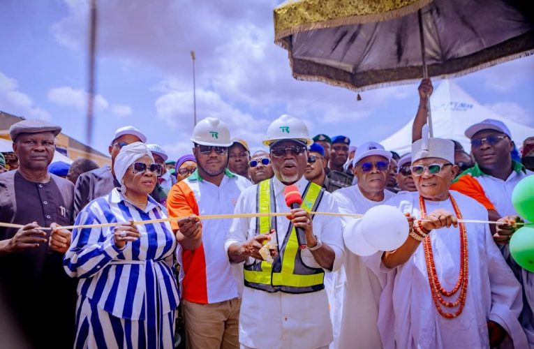 Gov. Aiyedatiwa Flags Off Dualisation of Oke-Aro–Idanre Road, Vows To Complete Other Road Projects