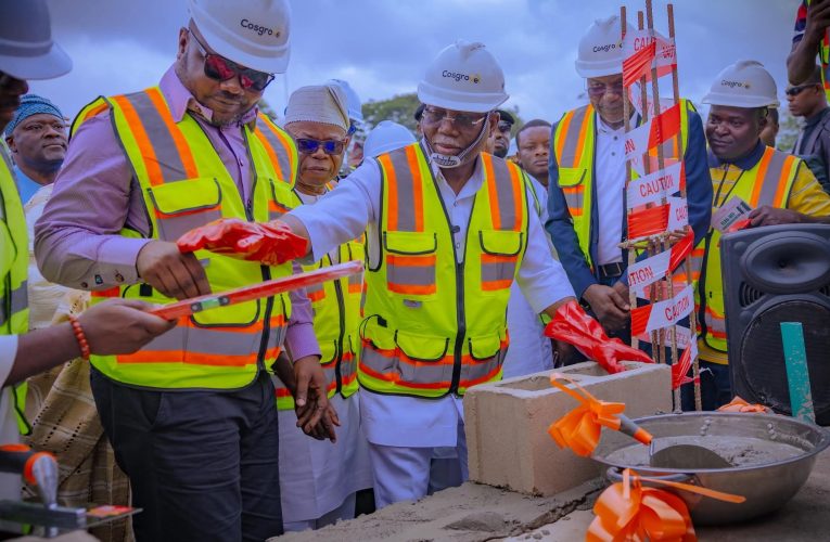 Gov Aiyedatiwa flags off construction of houses for cabinet members promise to address housing deficit