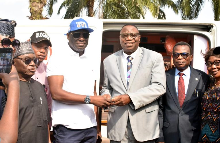 AMBULANCE DONATION: AAUA Vice Chancellor Hails Adefarati For Strengthening University Health Services