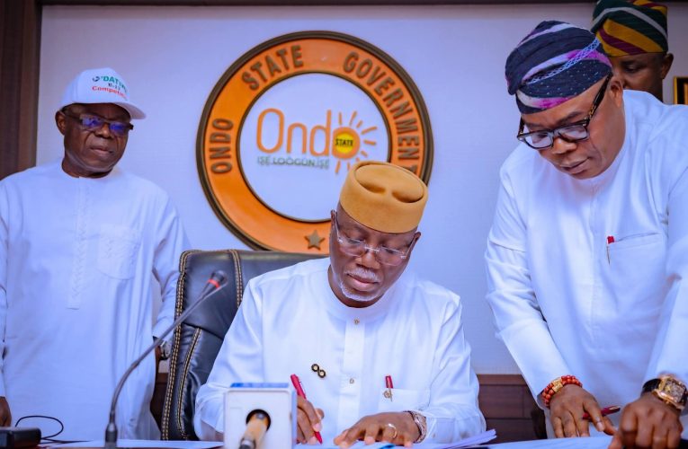 Gov’ Aiyedatiwa Signs ₦524.4bn Ondo 2026 Budget Into Law